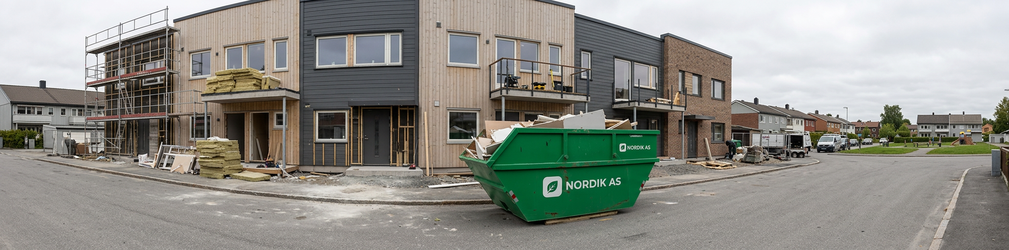 Container levert med bil i boligområde på Lillestrøm